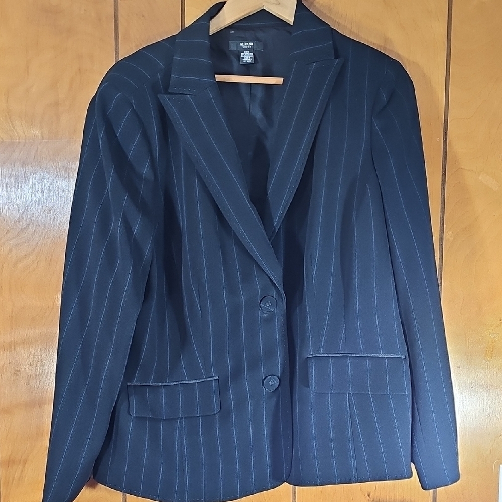 Alfani Womens Sz 18W Black Blazer Classic Professional Cut Striped Double Breast